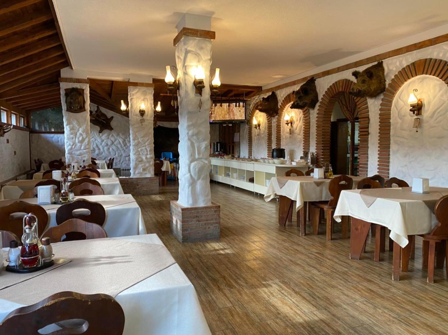 Хотел М1 Hotel Primorszko Kültér fotó